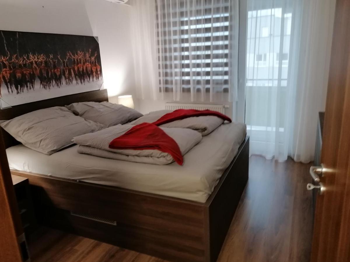 Foreta Bratislava Esterno foto